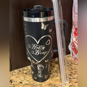 Custom Betty Boop Tumbler— NEW